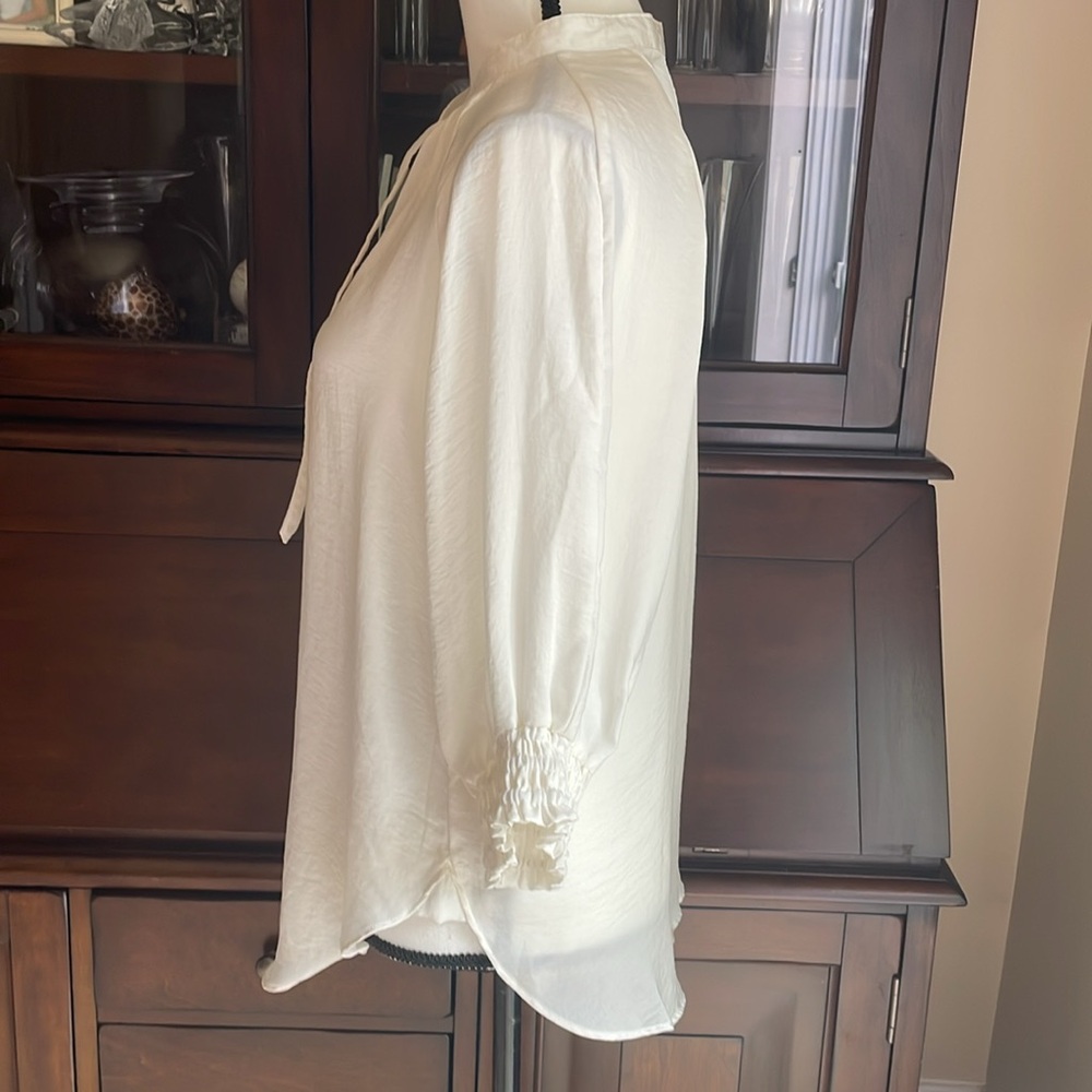 Bishop + Young Cream Blouse M - Picture 4 of 10